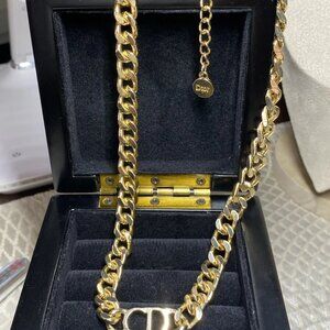 Christian Dior Vintage Gold Tone CD Logo Curb Chain Necklace 17.5” Signed